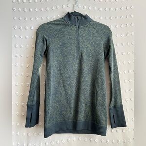 Lululemon Women’s Rest Less 1/2 Zip Pullover Sweater‎ Sz 6 Green Black